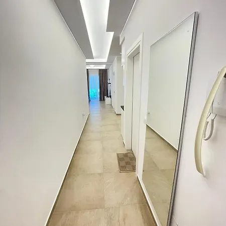 Saranda Deluxe Apartments Exterior photo
