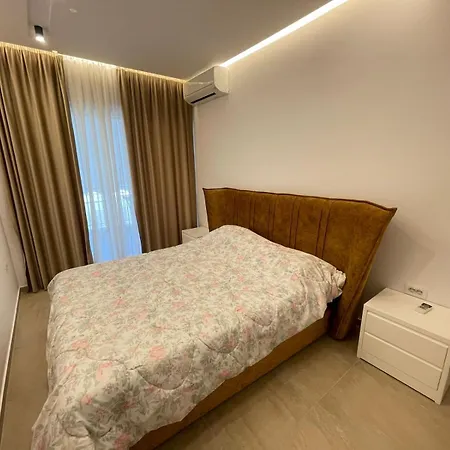Saranda Deluxe Apartments Exterior photo