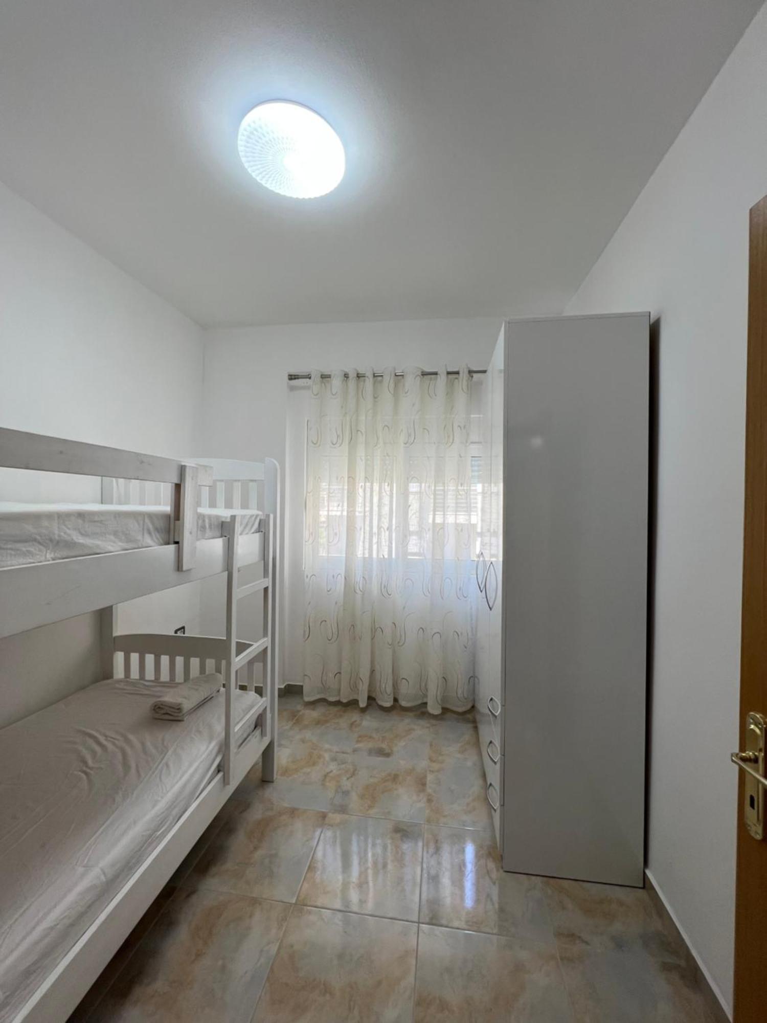 Deluxe Sarande